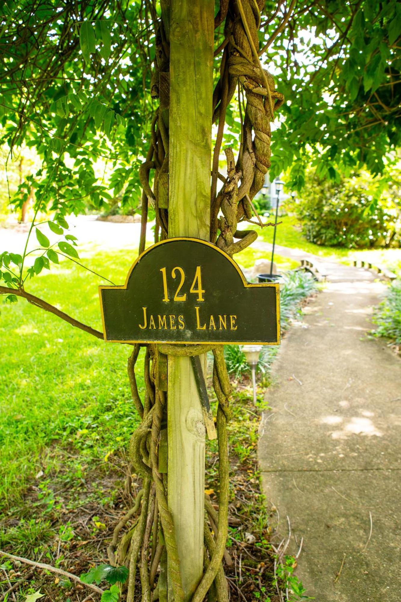 Beautiful Parkside Suite Saint James Exterior foto
